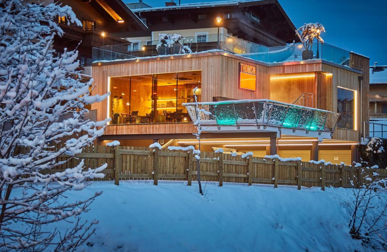 Thomsn Central Hotel & Appartements Saalbach-Hinterglemm Extérieur photo