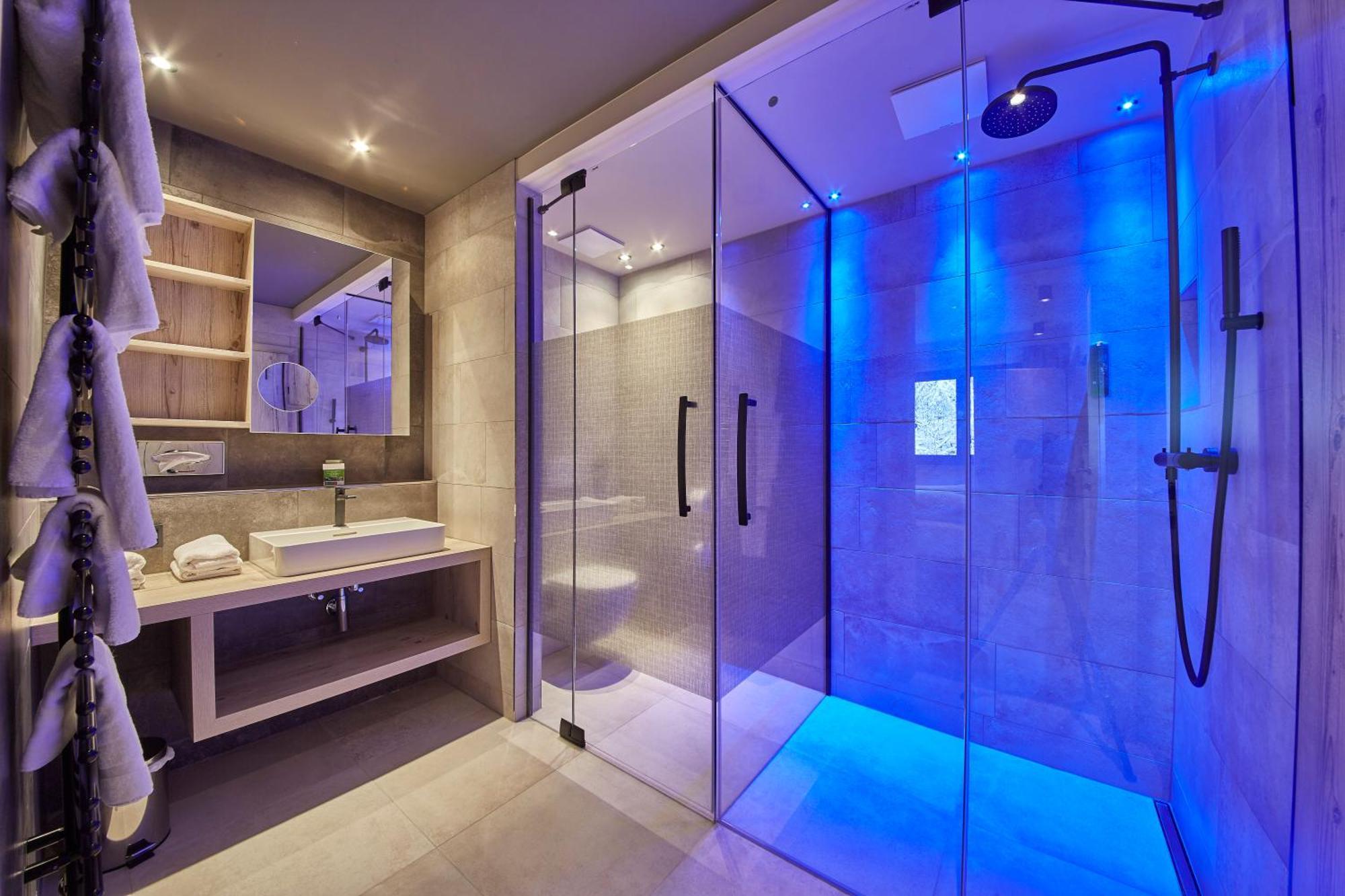 Thomsn Central Hotel & Appartements Saalbach-Hinterglemm Extérieur photo