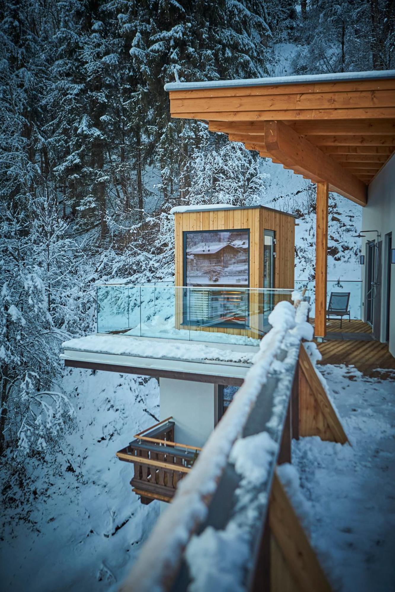 Thomsn Central Hotel & Appartements Saalbach-Hinterglemm Extérieur photo